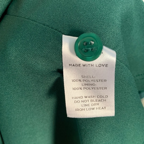 Lulu’s green floral tiered dress - Picture 6 of 7